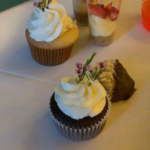 Meet your Posher, Nayeli